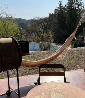 Rio Ceballos House | Balcón del Cerrito