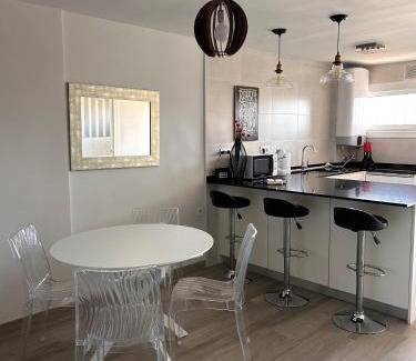 Cabo de las Huertas Apartment | Balcón Tridente
