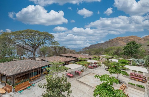 Las Catalinas Condo | Balcony condo with stunning ocean views