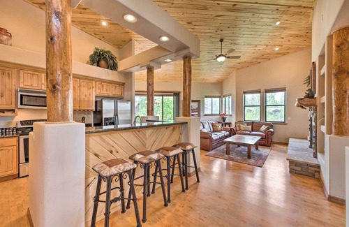 Torreon House | Balcony & Grill: Updated Show Low Townhome!
