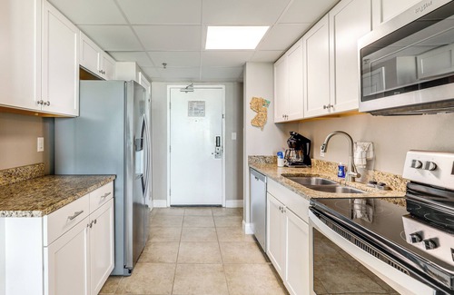 Myrtle Beach Condo | Balcony + Resort Perks: Myrtle Beach Escape