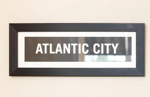 Atlantic City House | Balcony View, Updated Interior, Close to the Beach!