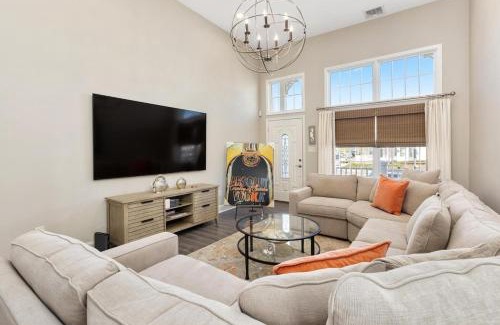 Atlantic City House | Balcony View, Updated Interior, Close to the Beach!