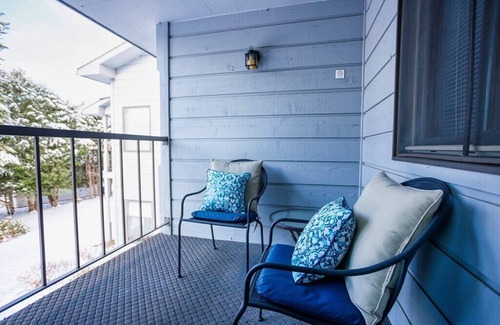 Ephraim Condo | Balcony Views, Walk to Waterfront and popular shopping and restaurants