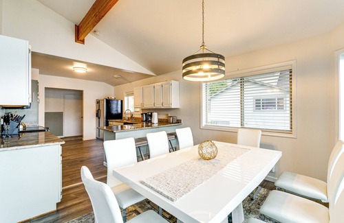 Adelma Beach Cottage | Balcony w/Bay Views: Family Gem in Port Townsend