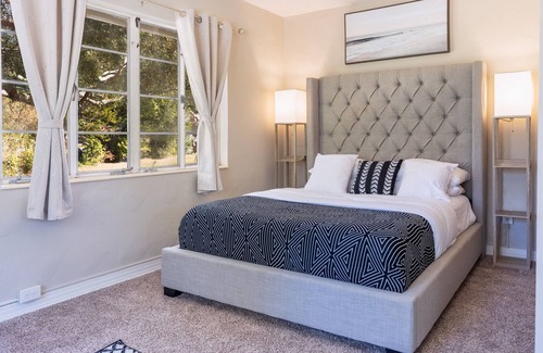Trailer Estates Cottage | Bali at the Bay ~ A Tranquil Sarasota Retreat close to downtown & beaches