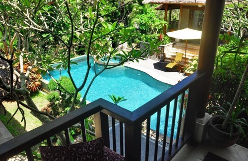 Sukawati House | Balinese Style Superior Room in Sukawati Gianyar, Lush Garden in the Property