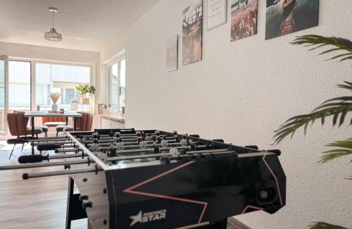 Neustadt Apartment | Balkon mit Schwarzwaldblick, Hunde frei, Tischfußball, Parkplatz, familienfreundlich