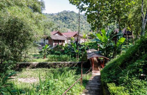 Banjarasri Hotel | Balkondes Kenalan