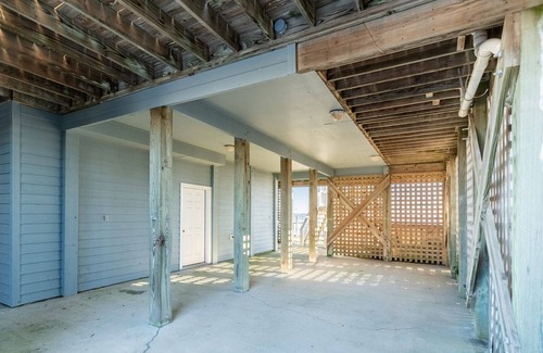 Manteo House | Ballast Point 45 - Million Dollar View on Million Dollar Row