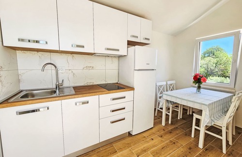 Cove Tri Zala (Zrnovo) Apartment | Balota - Moreška by Interhome