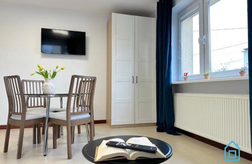 Borkowo Lostowickie Apartment | Bałtyk Apartment- Tranquil Retreat, 15 Minutes to the Sea & Gdańsk City Center