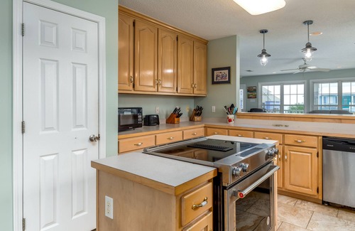 Audubon Place House | Bama Breeze - Private Gated Gulf Front Community! Gulf Views!