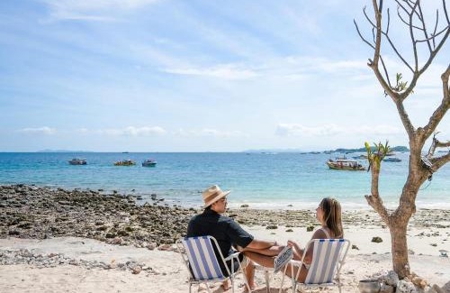 Haad Sang Wan Hotel | Bamboo Beachfront Koh Larn Island