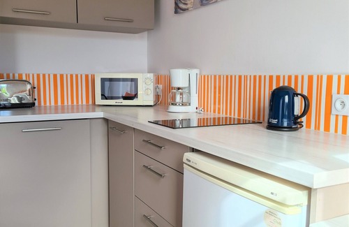 Le Bois-Plage-en-Re Apartment | BAMBOU * studio with garden and parking