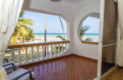 Bamburi Villa | Bamburi Beach Villa