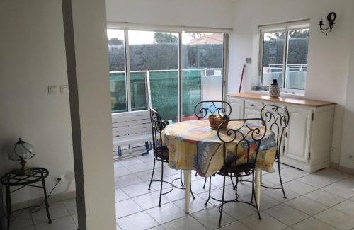 La Celle-sous-Gouzon Apartment | Bandol appartement classé 2 étoiles