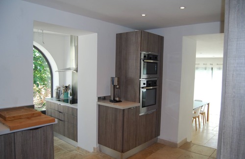 Bandol Villa | BANDOL BEAUTIFUL CONTEMPORARY VILLA 10 MIN WALK FROM THE BEACH AND CLOSE TO SHOPS