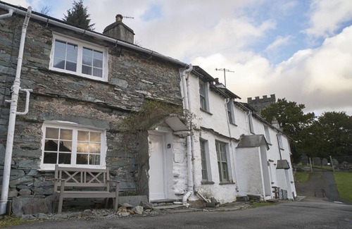 Chapel Stile House | Bank View Chapel Stile ideal for a romantic break in the Langdale Valley