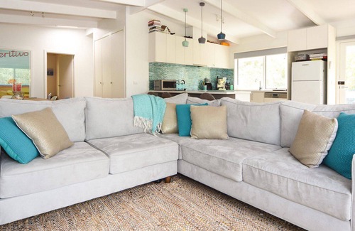 Shoreham House | Banksia on Blake - Quiet location, short walk to beach & fenced yard