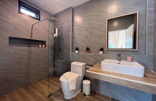 Sattahip Hotel | Bannjamjuree Resort Sattahip