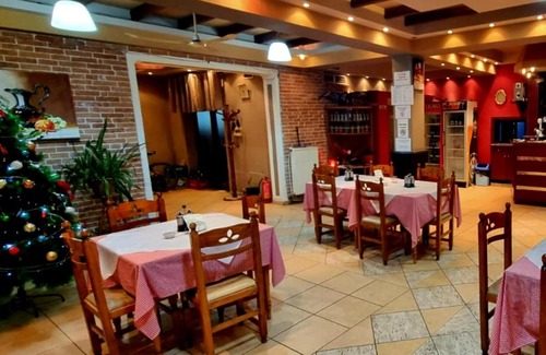 Korce Hotel | Bar Restorant Hotel Dhimitri