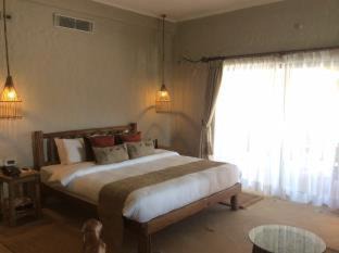 Meghauli Resort | Barahi Jungle Lodge