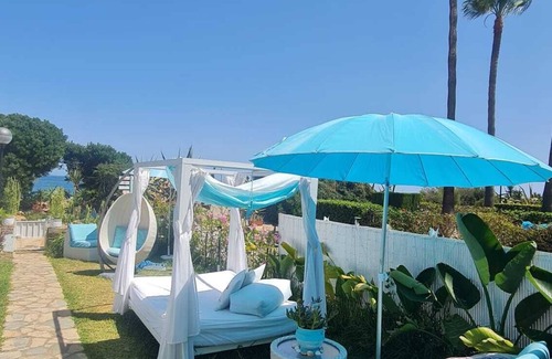 Manilva House | Barbara's Beach House, direct waterfront Playa Paraíso Manilva Andalusia