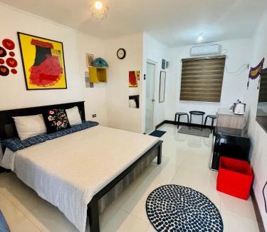 Tagaytay Apartment | Barcelona Unit Tagaytay Wifi/Netflix/Parking