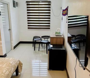 Tagaytay Apartment | Barcelona Unit Tagaytay Wifi/Netflix/Parking