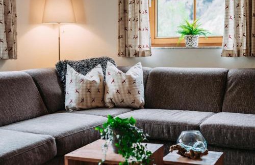 Rauris House | Barney
