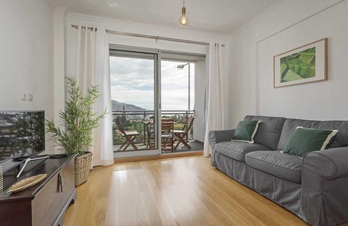 Sao Martinho Apartment | Barreiros I by Travel to Madeira