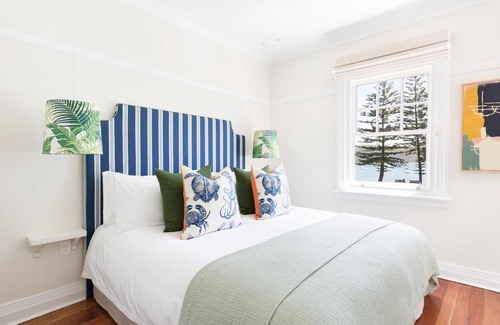 Palm Beach Hotel | Barrenjoey House