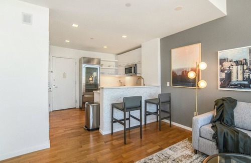 Indianapolis Apartment | Barsala l Fully furnished 1BD w/fast Wi-Fi