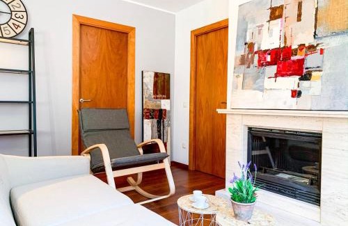 Arinsal Apartment | Barthe Holidays I Apartamento Moderno en Arinsal 5PAX I Ideal grupo o familia, Parking, Pet friendly I Estanyo