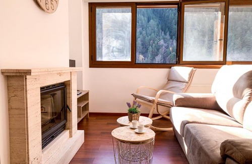 Arinsal Apartment | Barthe Holidays I Apartamento moderno 5PAX en Arinsal I Ideal para familias, Parking, Pet friendly I Coma Pedrosa