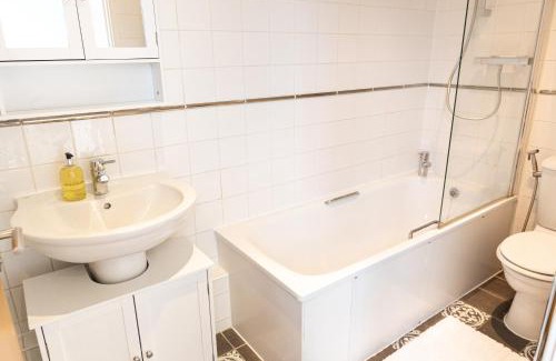 Island Gardens House | Bartlett House Greenwich by Smart Corporate Stays