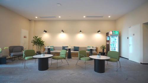 Pudong Apartment | base-PUSAN Serviced Apartment -Shanghai New International Expo Centre