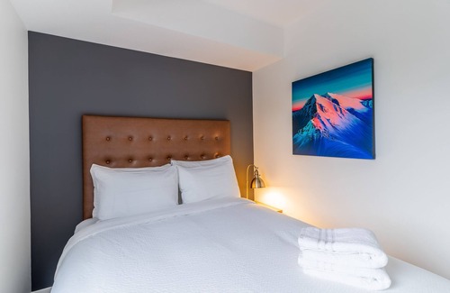 Revelstoke Hotel | Basecamp Resorts Revelstoke I One Bedroom Suite