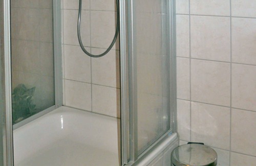 Freest Apartment | Basement apartment in Freest - Apartment