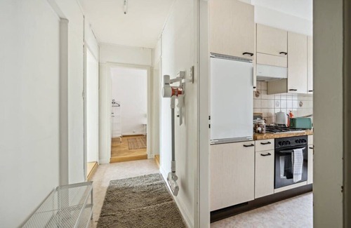 Sihlfeld Apartment | Basic Apartment in vibrant residential part of ZH!