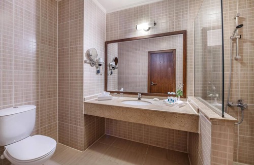 Dahab Hotel | Bask in Ocean Views at Elegant Room in Dahab with 2 Swimming Pools and Hot Tub