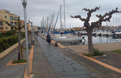 Cap d'Agde Boat Rental | Bateau le Smack