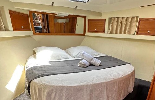 Grand Valinco Boat Rental | Bateau Vedette 14 mètres