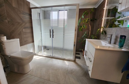Batroun Apartment | Batroun Le Grey Oasis Guesthouse/Apartment