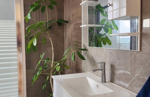 Batroun Apartment | Batroun Le Grey Oasis Guesthouse/Apartment