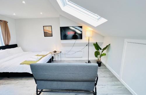 Latchmere Apartment | Battersea Studios by Sleepy