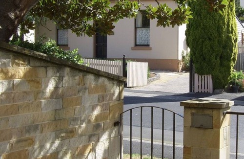 Battery Point Apartment | Battery Point- Near all the facilities, walk to beach and Salamanca Market