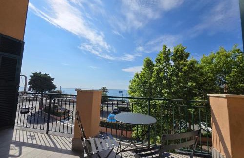 Borgio Verezzi Apartment | Battigia - By Ligooria