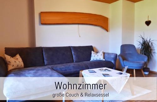Ofterschwang Apartment | Bauernhof Finkel - Ferienwohnung mit Balkon - Bergsicht - Traktor mitfahren - Tiere streicheln - entspannter Familienurlaub - zentrale Lage nahe Oberstdorf